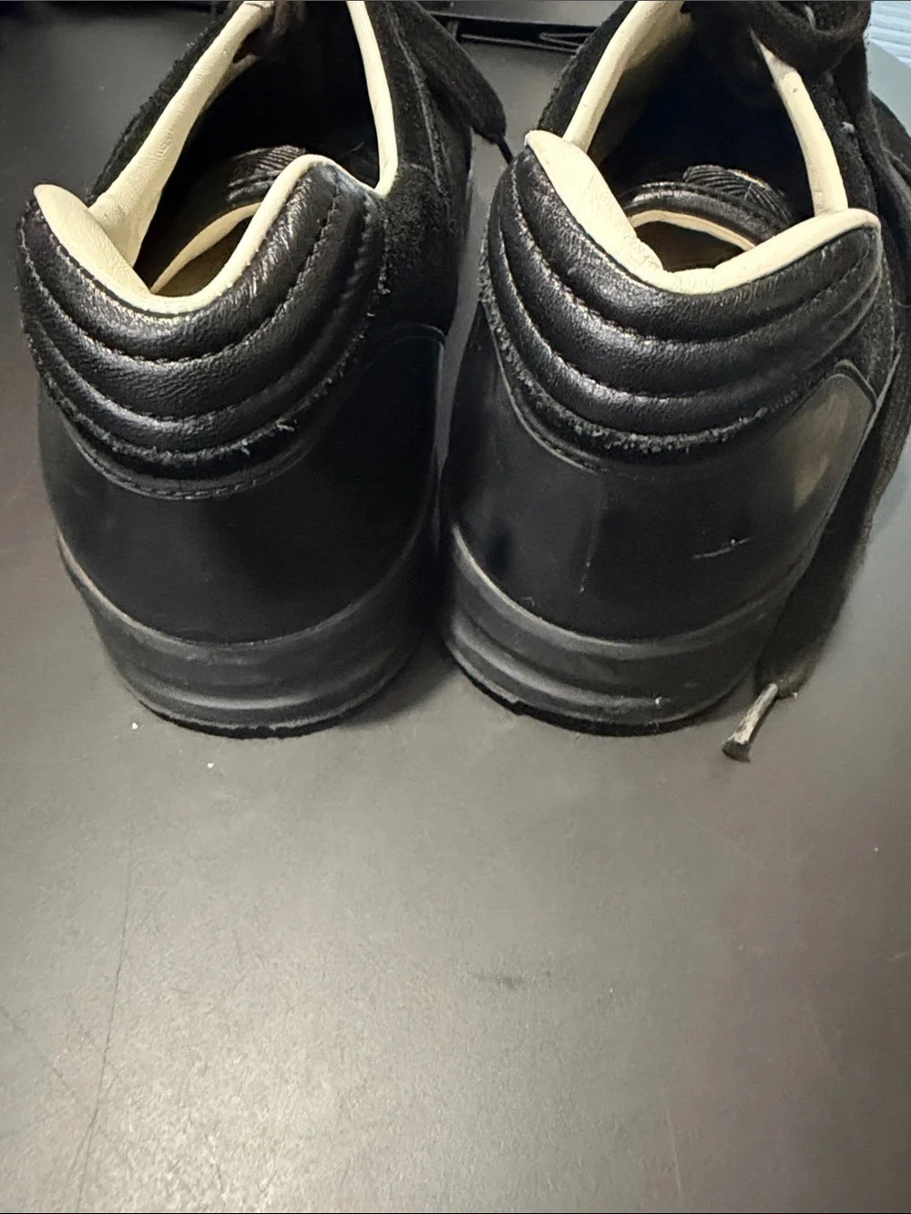 Gucci Black Suede & Leather Low-Top Sneakers